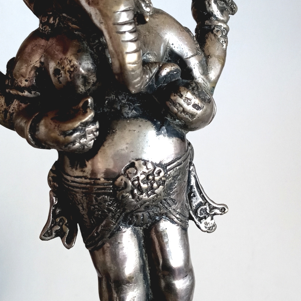 Antique Pewter Bronzed Brass Aged Silver Ganesh Statue 9" Tall - Picture 7 of 11